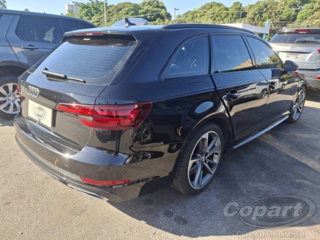 2019 AUDI A4 AVANT 