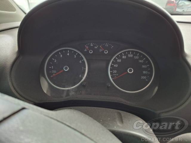 2011 VOLKSWAGEN VOYAGE 