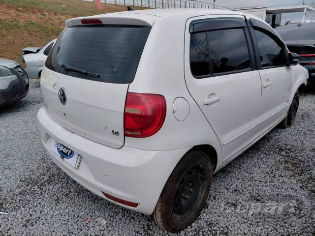 2014 VOLKSWAGEN FOX 