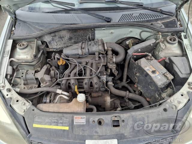 2004 RENAULT CLIO 