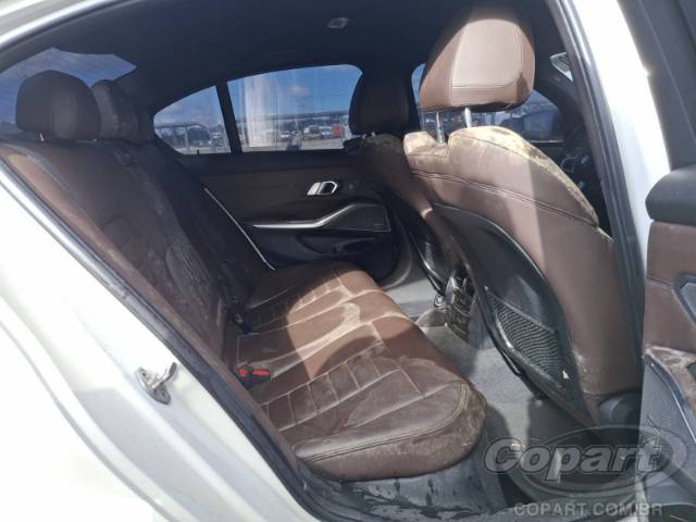 2023 BMW SERIE 3 