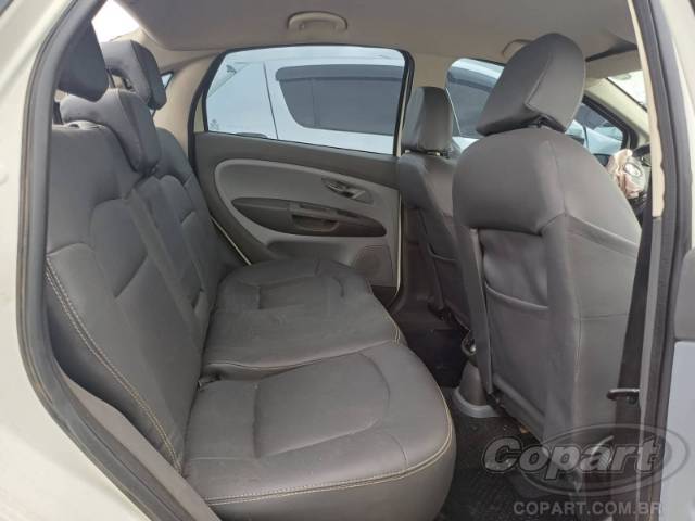 2013 FIAT LINEA 