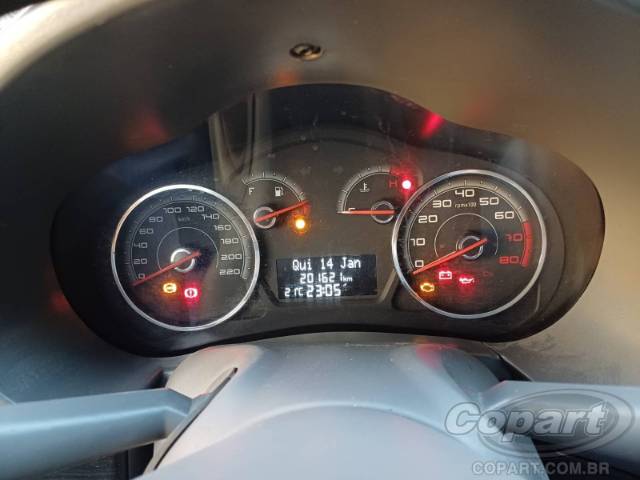 2015 FIAT GRAND SIENA 