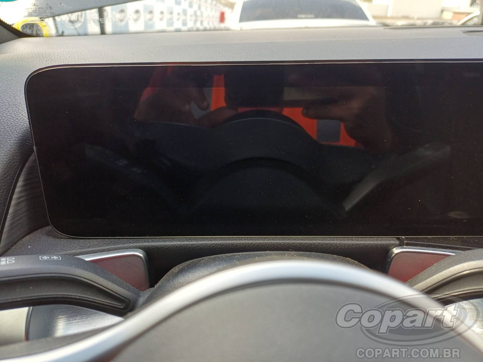2021 MERCEDES BENZ GLB — foto 8 de 11
