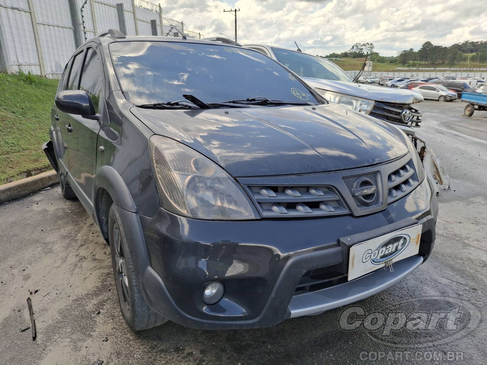 Veículo Nissan Livina Nissan Livina X-Gear 1.8 16V 2014 2014 em leilão