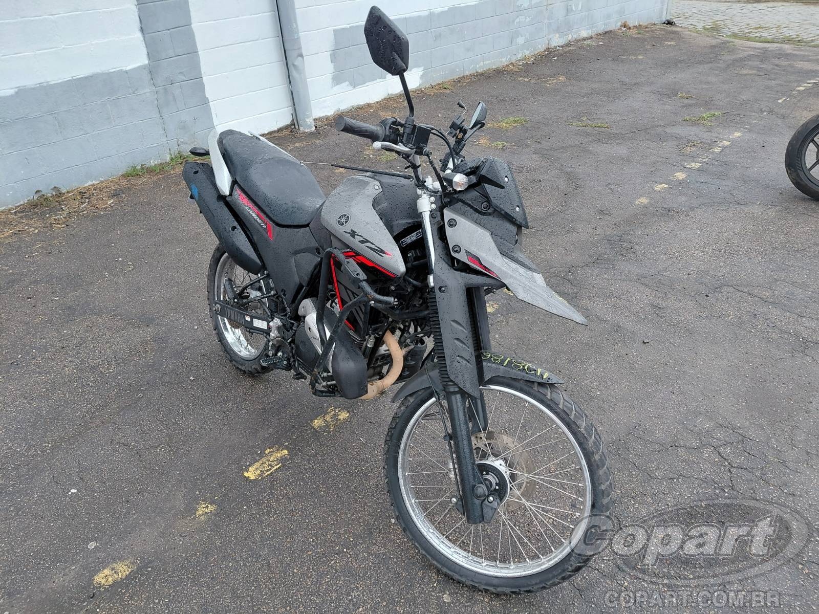 Yamaha XTZ 250 2025 em leilão