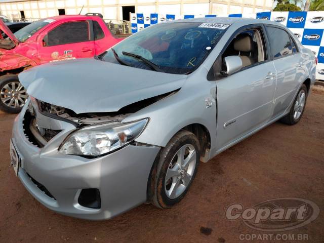 2013 TOYOTA COROLLA 