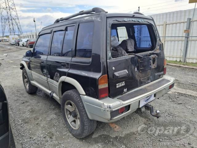 1997 SUZUKI VITARA 