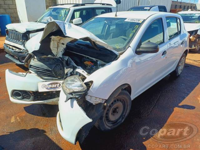 2019 RENAULT SANDERO 