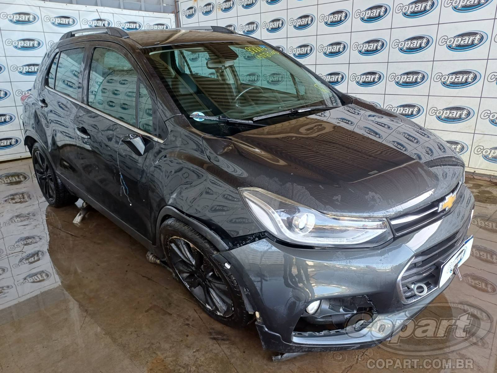 Veículo GM - Chevrolet Tracker Chevrolet Tracker LTZ AT 1.4 16V Ecotec Turbo 2017 Pequena Monta 2017 em leilão