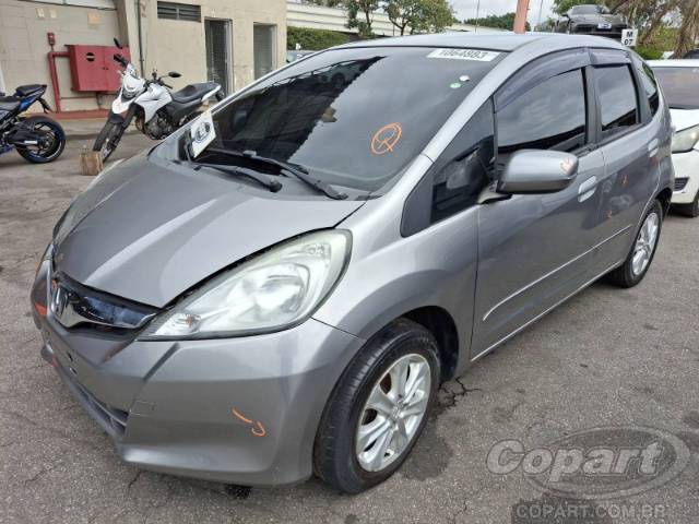 2014 HONDA FIT 