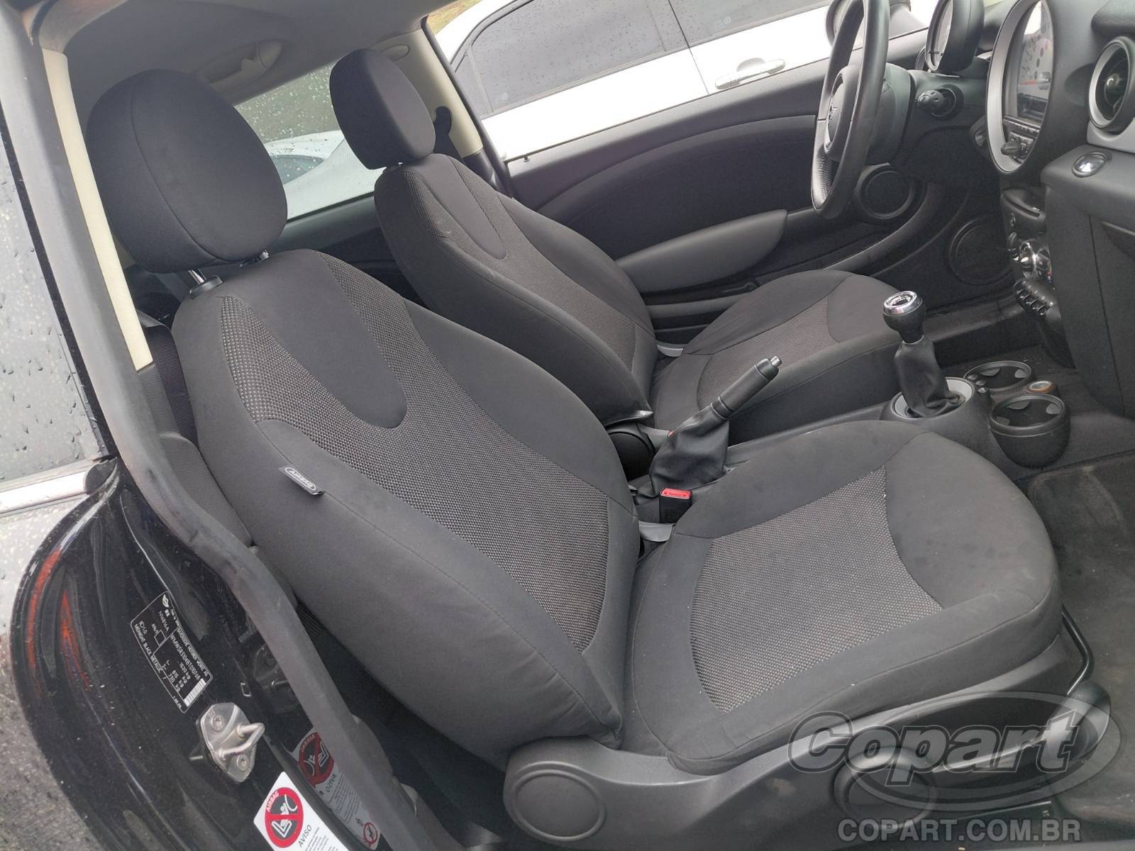 2011 MINI COOPER — foto 5 de 15