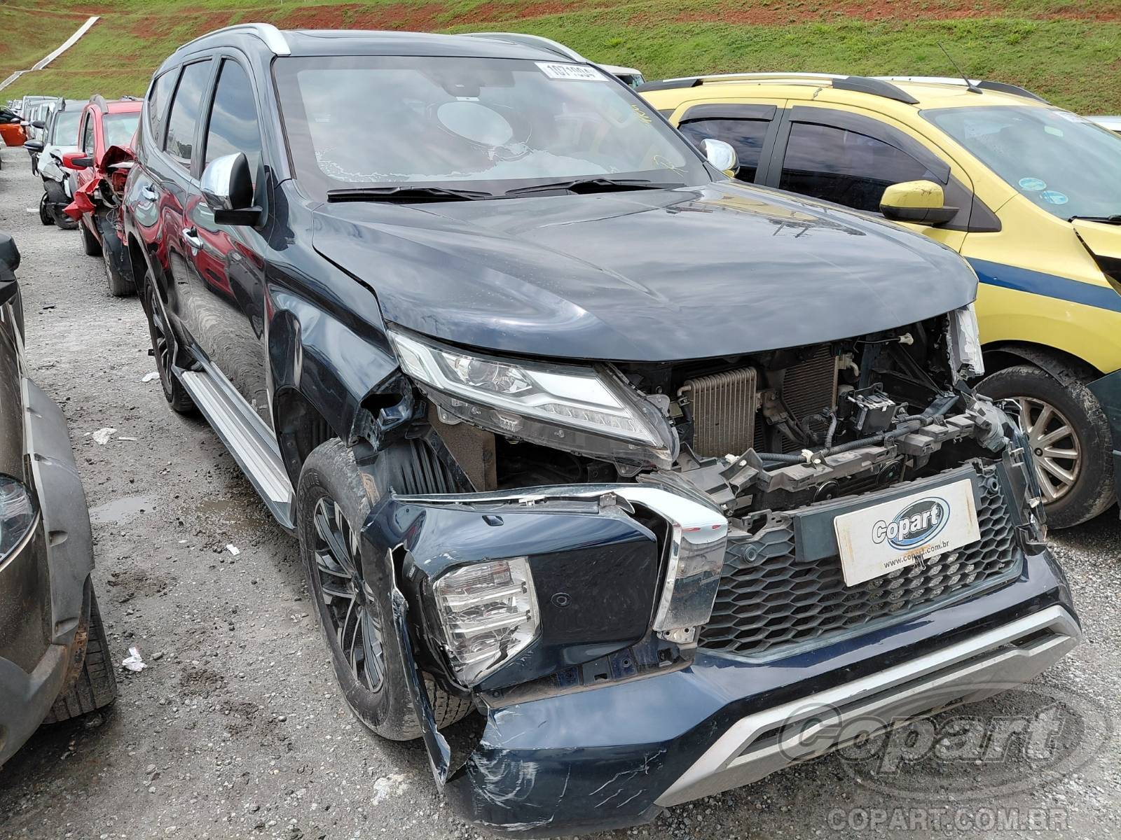 Mitsubishi Pajero Sport 2.4 DI-D Turbo 2021