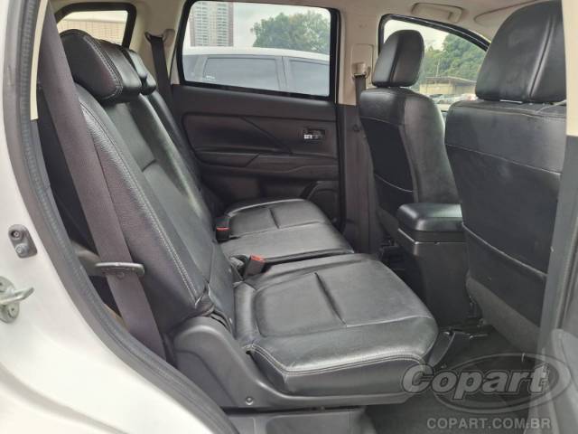 2018 MITSUBISHI OUTLANDER 