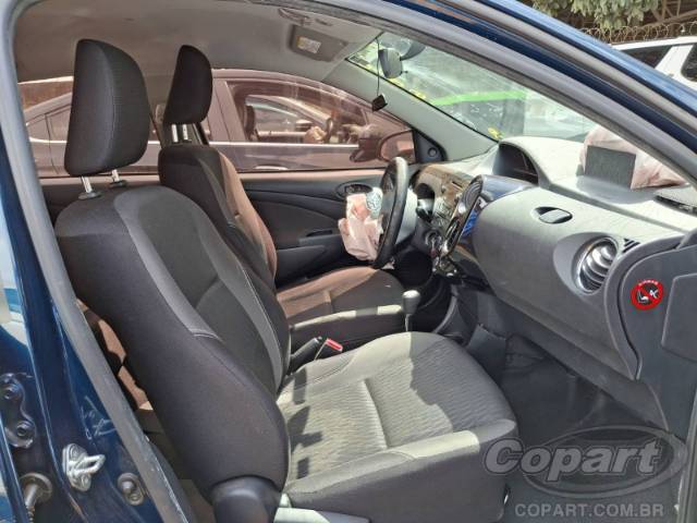 2017 TOYOTA ETIOS 