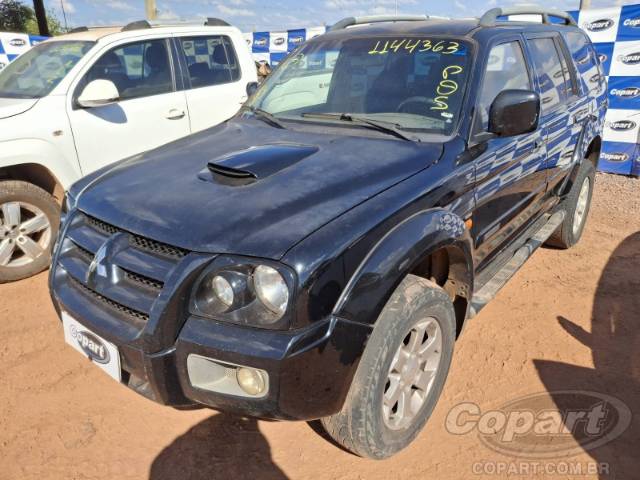 2010 MITSUBISHI PAJERO SPORT 