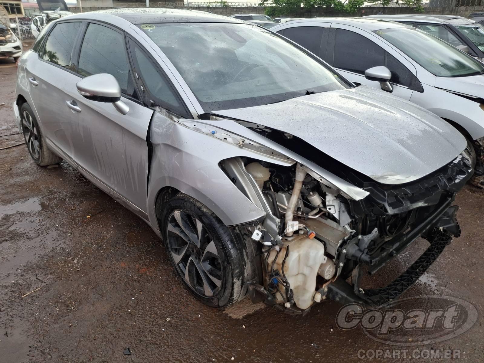 Veículo Peugeot DS5 CITROËN DS5 1.6 16V THP 2014 em leilão