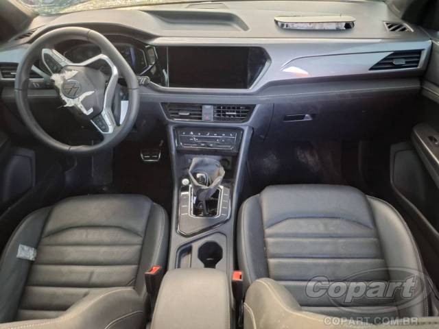 2025 VOLKSWAGEN TAOS 