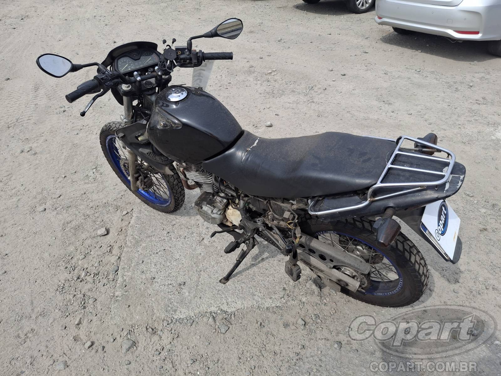 2003 HONDA NX4 — foto 3 de 10