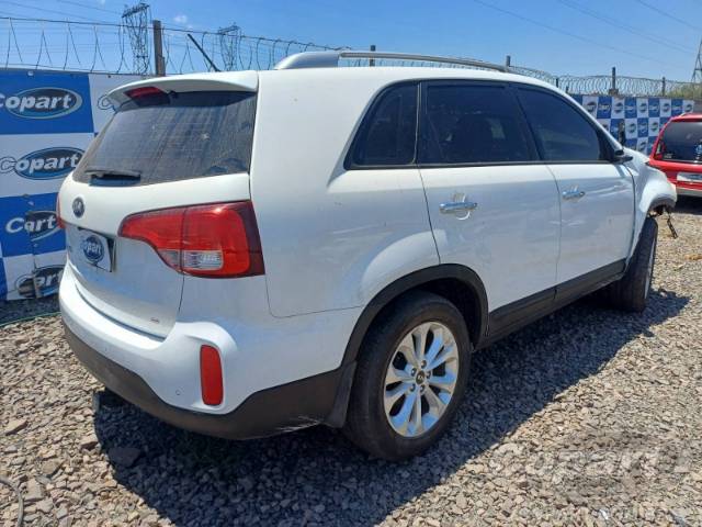 2015 KIA SORENTO 