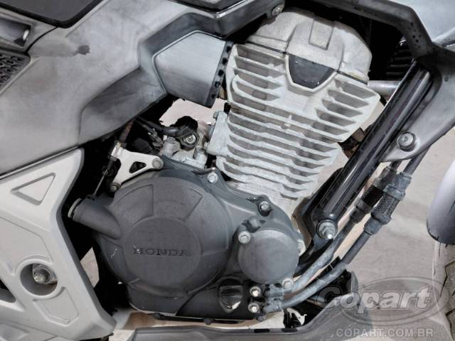 2024 HONDA CB 300F 