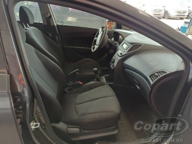 2017 HYUNDAI HB20 