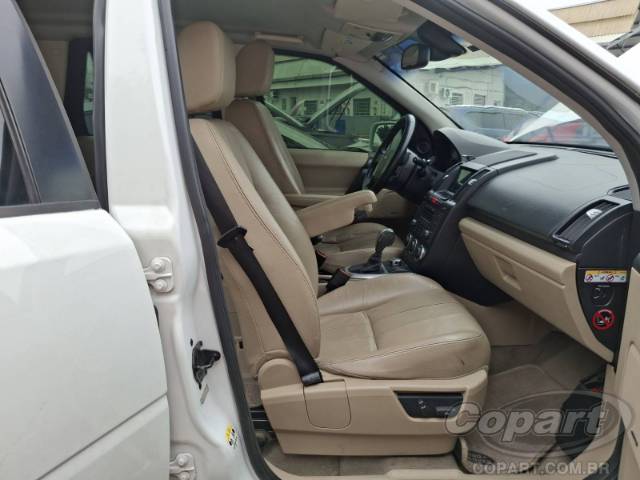 2011 LAND ROVER FREELANDER 
