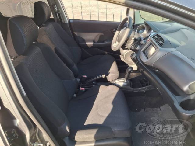 2010 HONDA FIT 