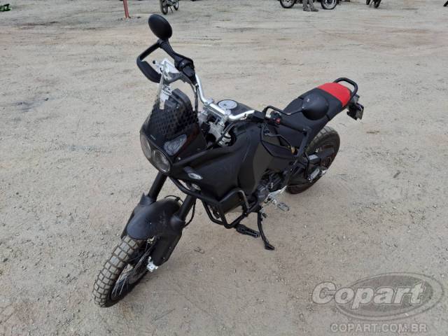 2024 DUCATI DESERTX 