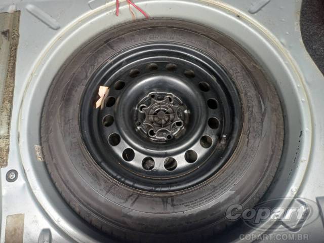 2010 VOLKSWAGEN GOL 