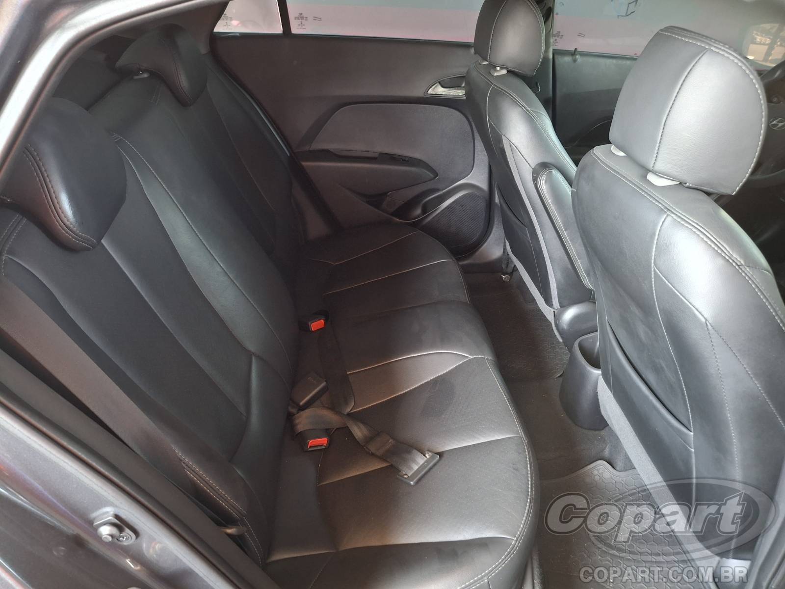 2019 HYUNDAI HB20S — foto 6 de 10