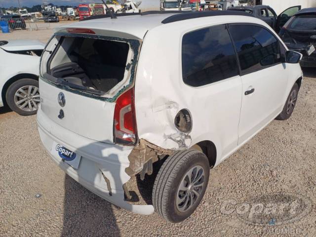 2015 VOLKSWAGEN UP 