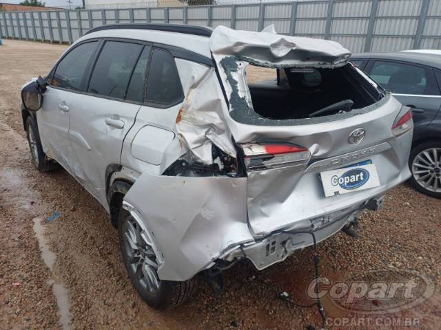 2026 TOYOTA COROLLA CROSS 