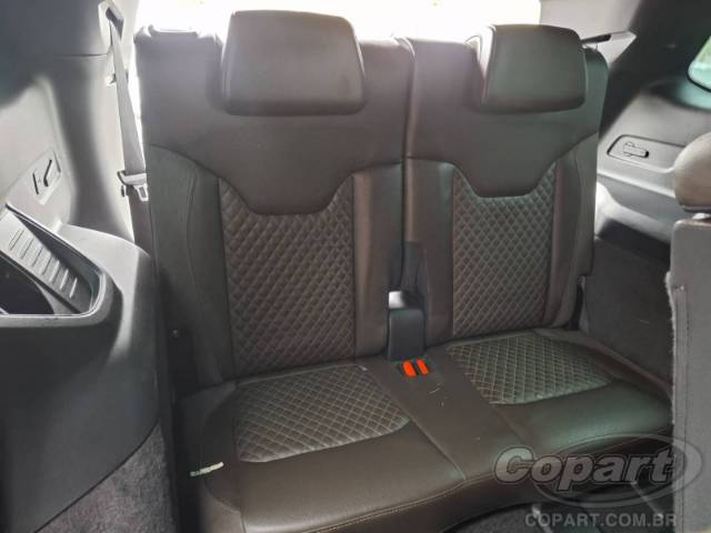 2024 JEEP COMMANDER 