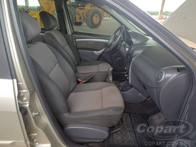 2013 RENAULT LOGAN 