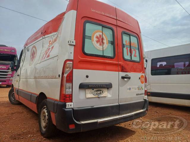 2025 RENAULT MASTER FURGAO 