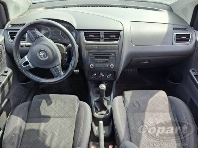 2013 VOLKSWAGEN SPACEFOX 