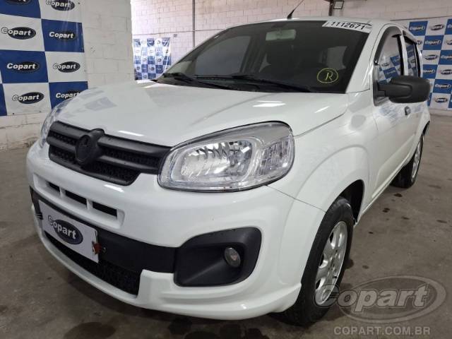 2017 FIAT UNO 