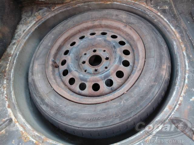 2013 VOLKSWAGEN GOL 
