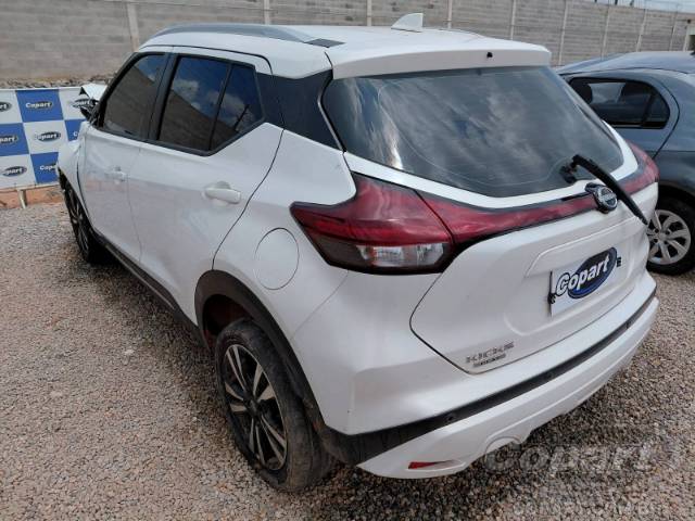 2025 NISSAN Kicks Play 