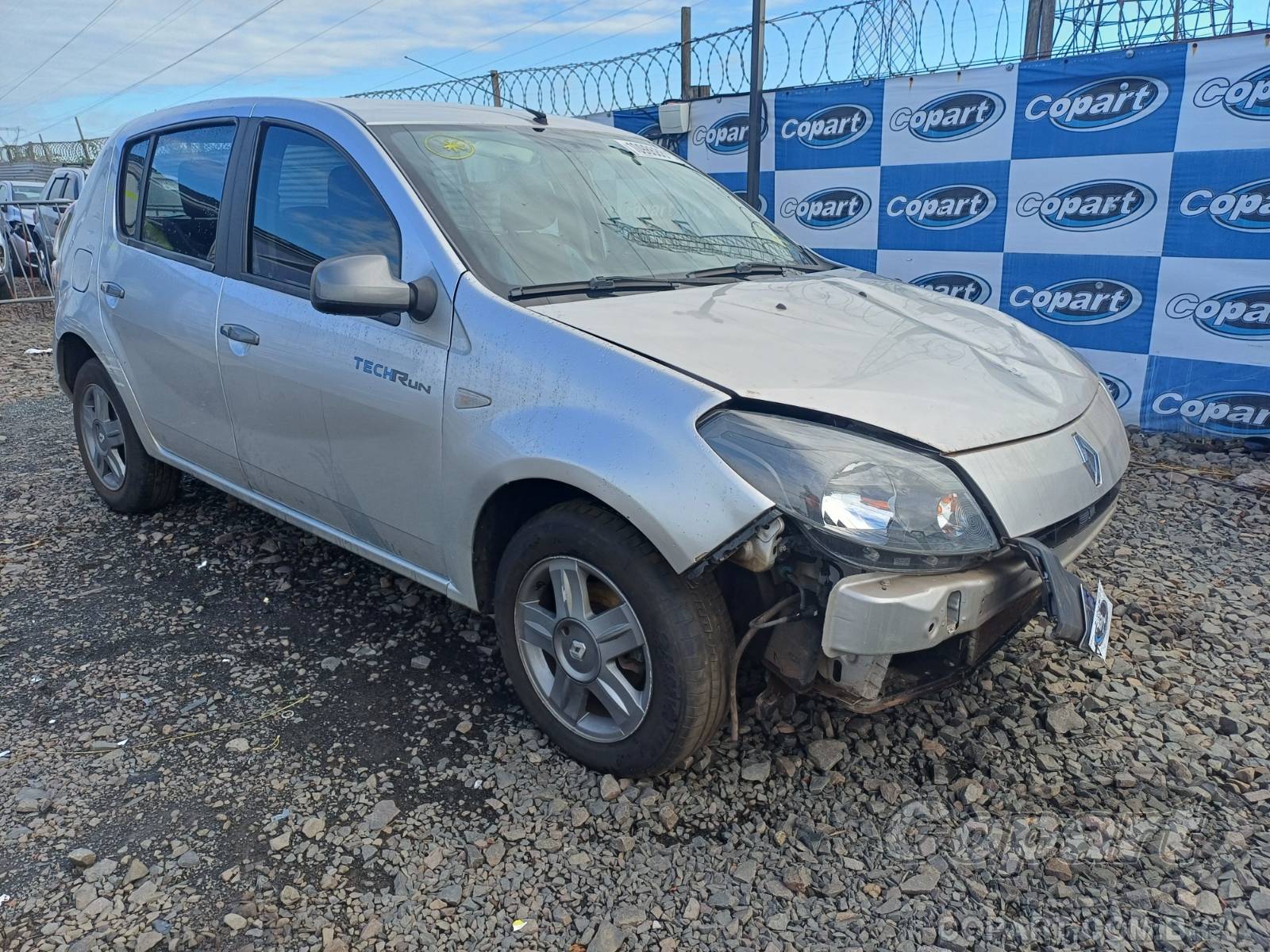 Renault Sandero Expression 1.0 16V Hi-Flex