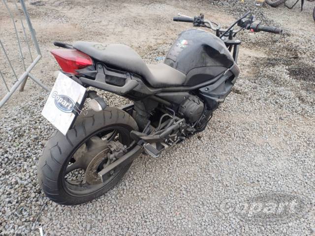 2015 YAMAHA XJ6 