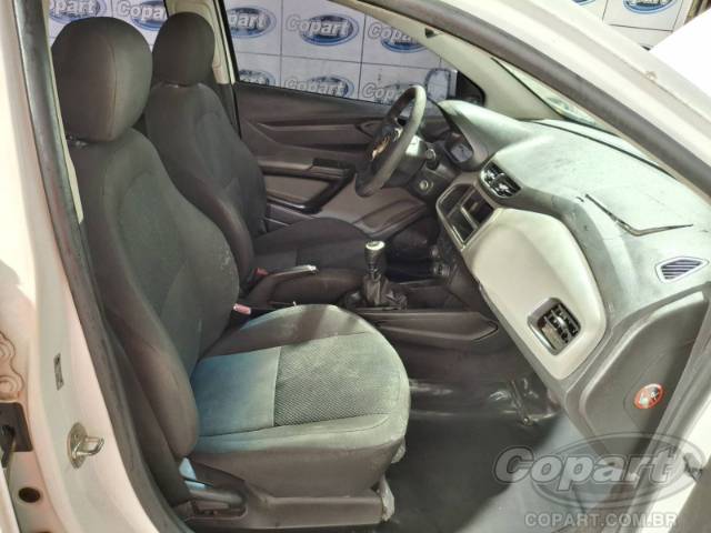 2017 CHEVROLET PRISMA 