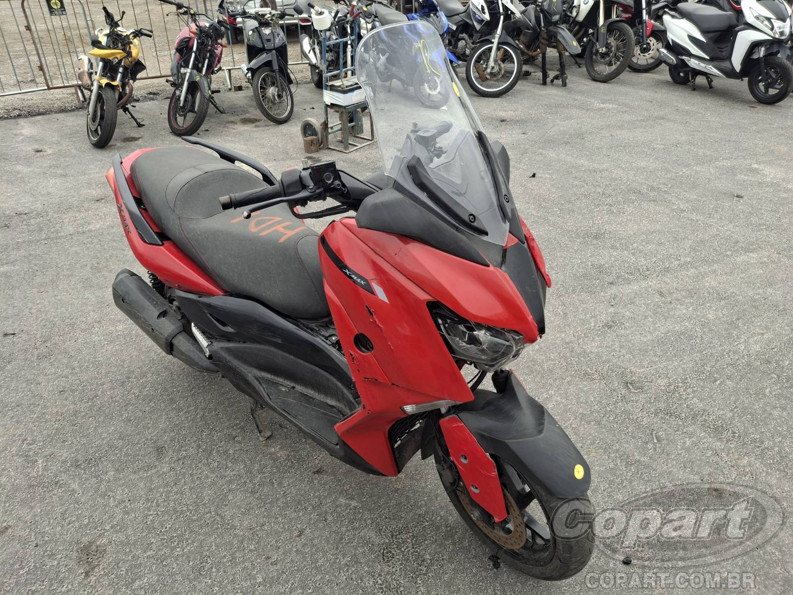 Veículo YAMAHA XMAX Yamaha XMAX 250 ABS CVT 2023 2023 em leilão