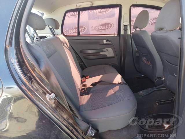 2010 VOLKSWAGEN FOX 