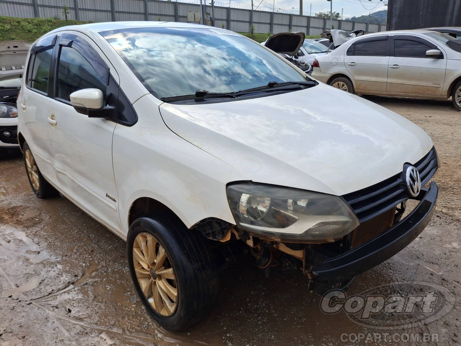 Veículo VW - VolksWagen Fox Volkswagen Fox 1.6 GII 1.6 Total Flex 2013 2013 em leilão