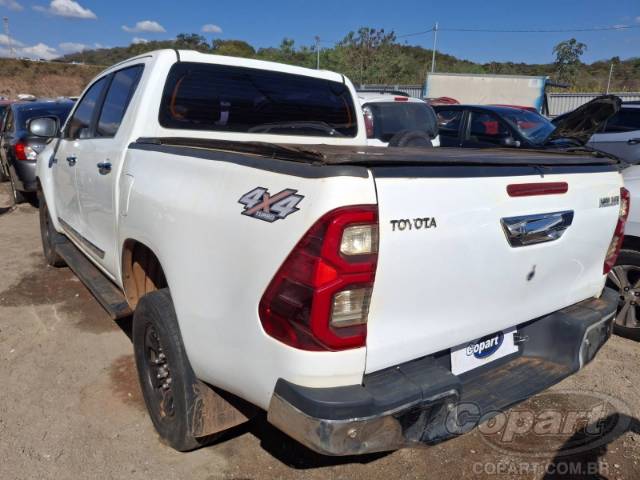 2020 TOYOTA HILUX CD 