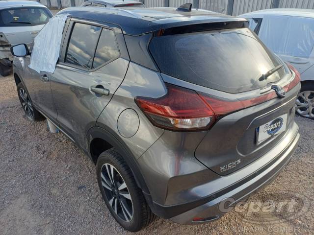 2024 NISSAN KICKS 