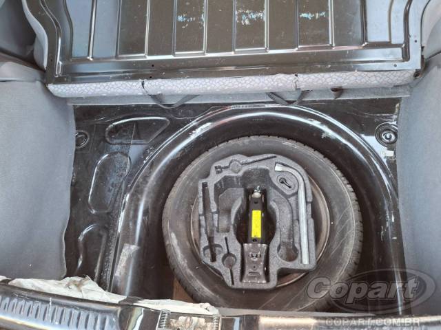 2006 VOLKSWAGEN FOX 