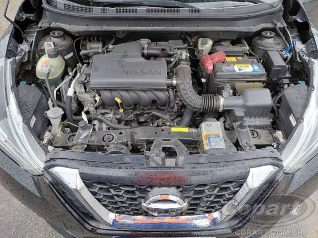 2017 NISSAN KICKS 